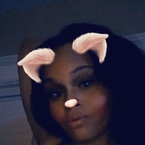 Meet your Posher, Shana